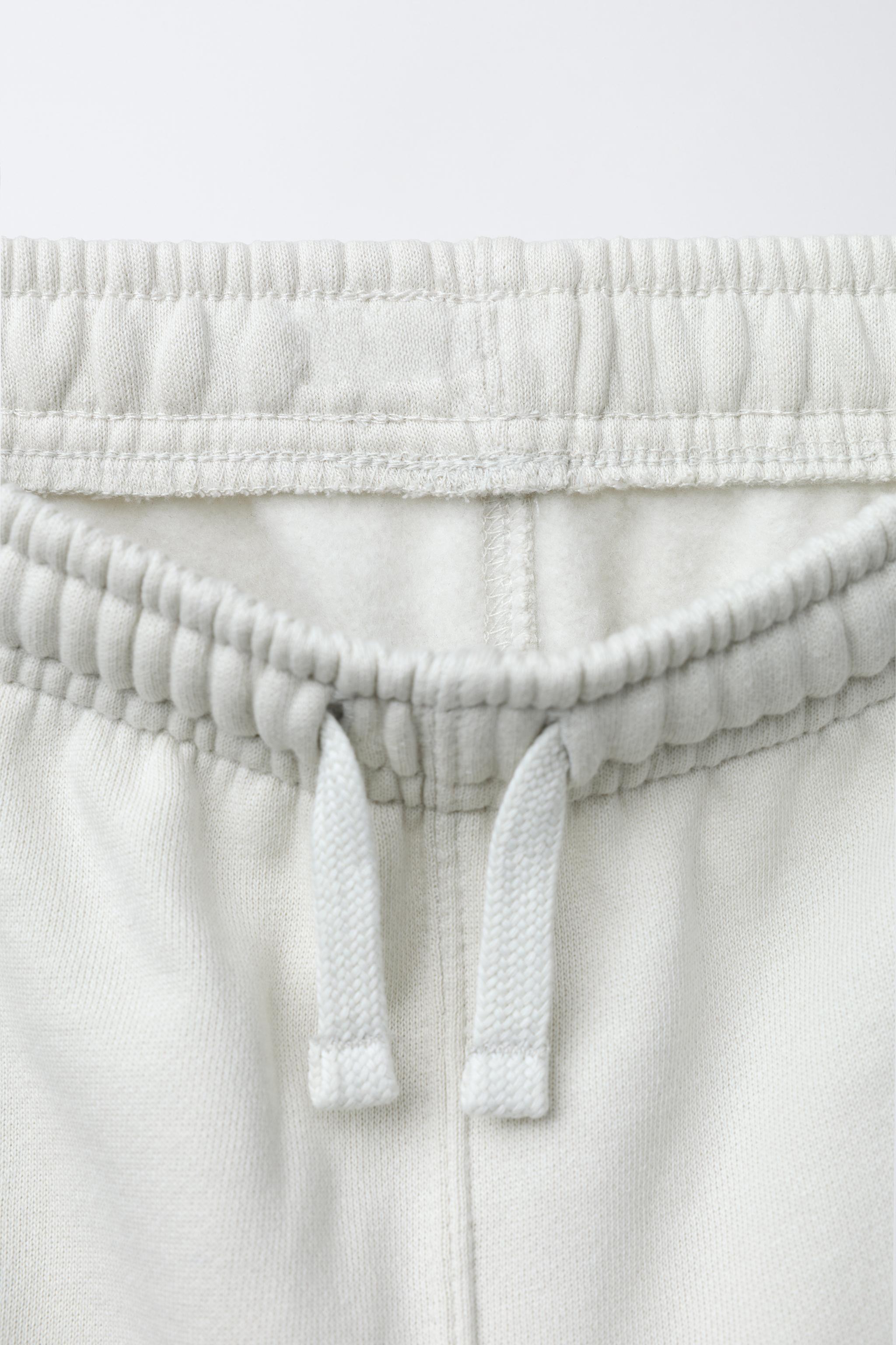 PANTALON DE JOGGING AVEC ÉTIQUETTE